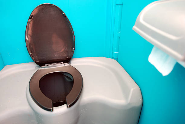 Best Sanitation services for porta potties  in Valmeyer, IL
